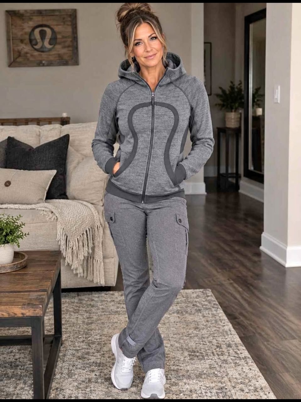lululemon Athletica Gray 2-Piece Hoodie & Cargo Jogger Set Women’s Size 8